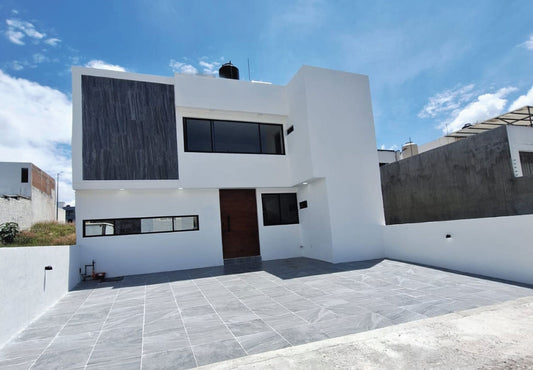 CASA EN VENTA EN MONTAÑA MONARCA, MORELIA