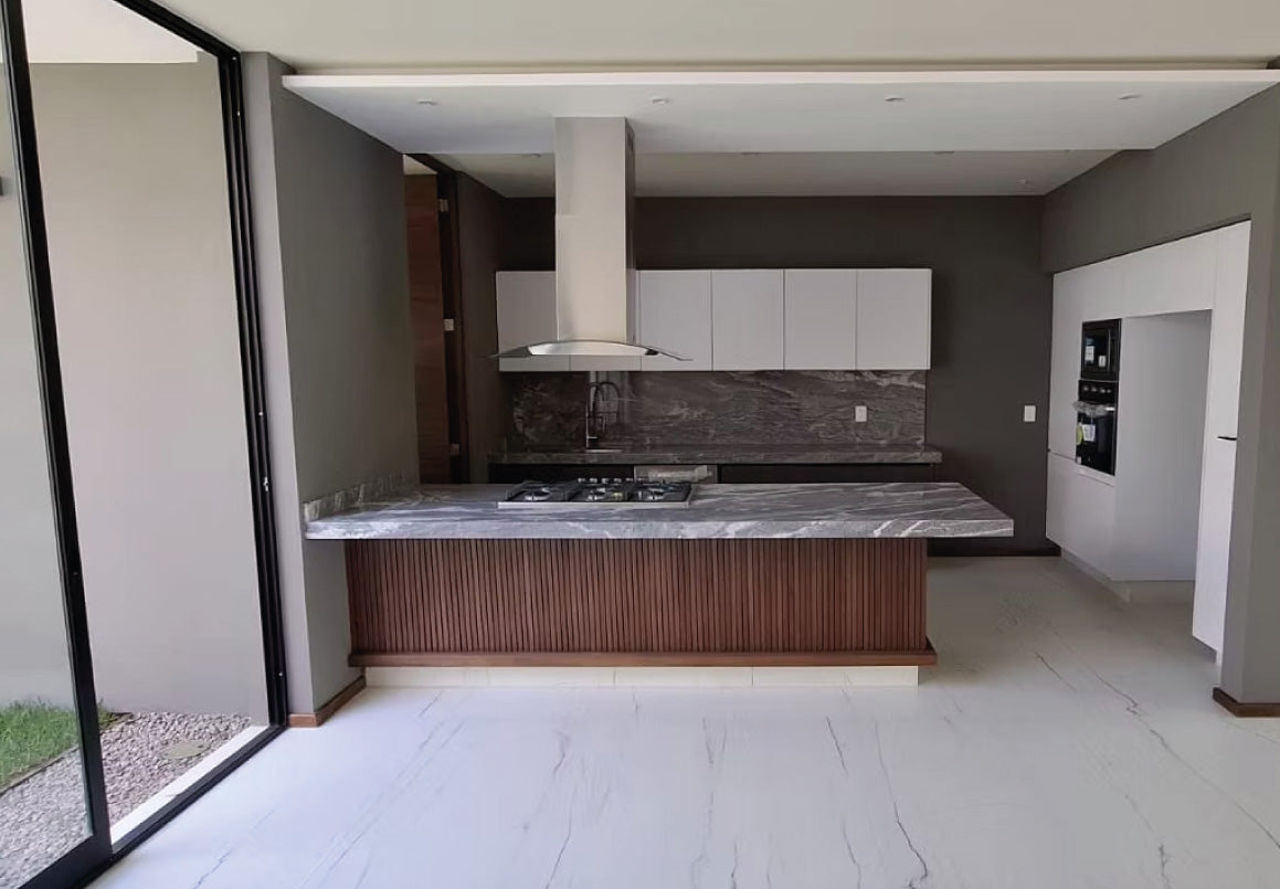 CASA EN VENTA EN EL OLIVAR ALTOZANO, MORELIA