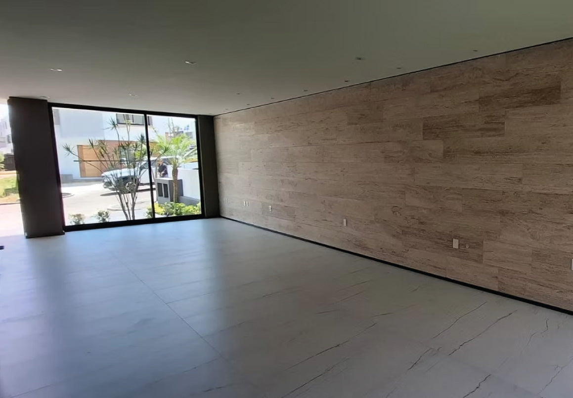 CASA EN VENTA EN EL OLIVAR ALTOZANO, MORELIA