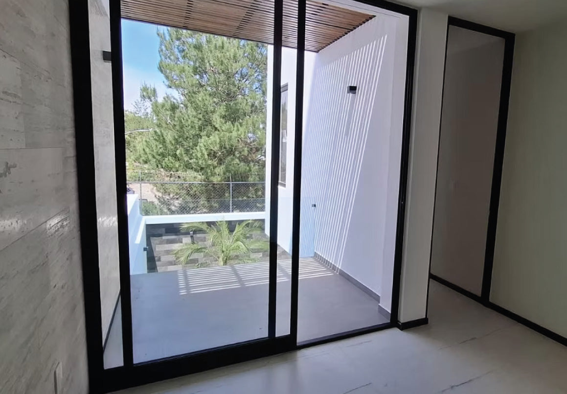 CASA EN VENTA EN EL OLIVAR ALTOZANO, MORELIA