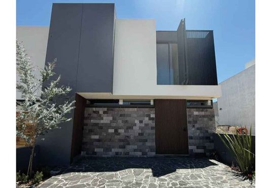 CASA EN VENTA EN VISTAS ALTOZANO, MORELIA