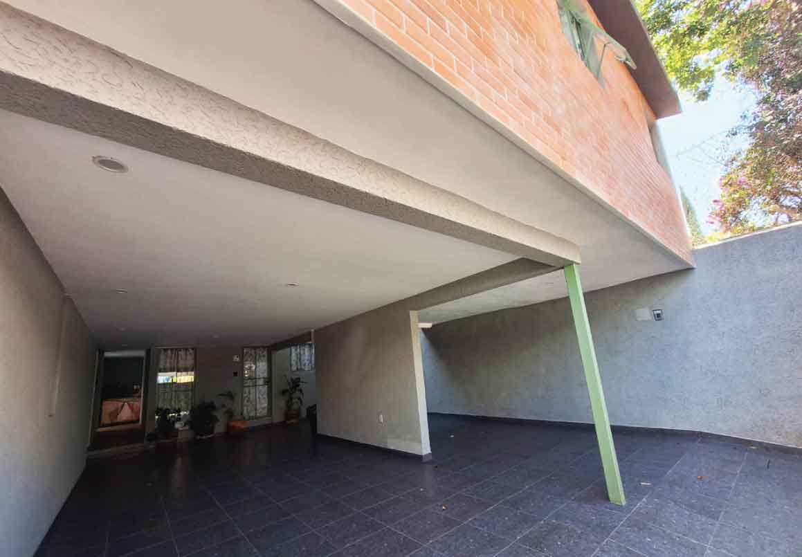 SUITE / DEPARTAMENTO AMUEBLADO EN RENTA EN CAMELINAS, MORELIA