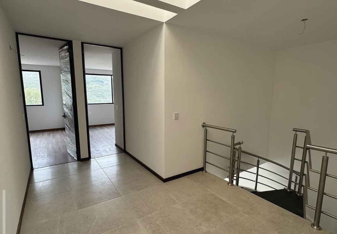 CASA EN VENTA EN PUERTA TRES MARIAS, MORELIA