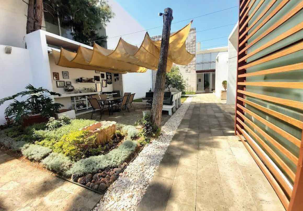 CASA EN VENTA EN VILLAS LOMAS DEL PARAISO, MORELIA