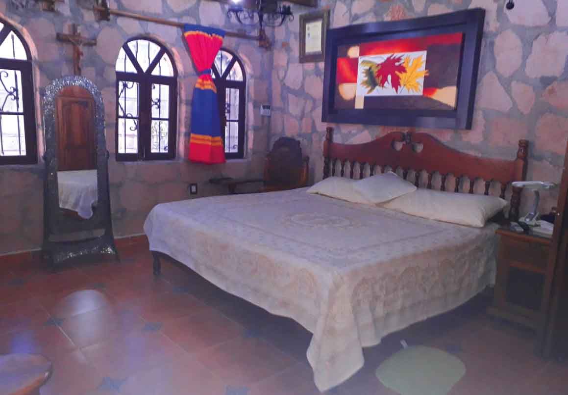 CASA CAMPESTRE EN VENTA EN PATZCUARO, MICH