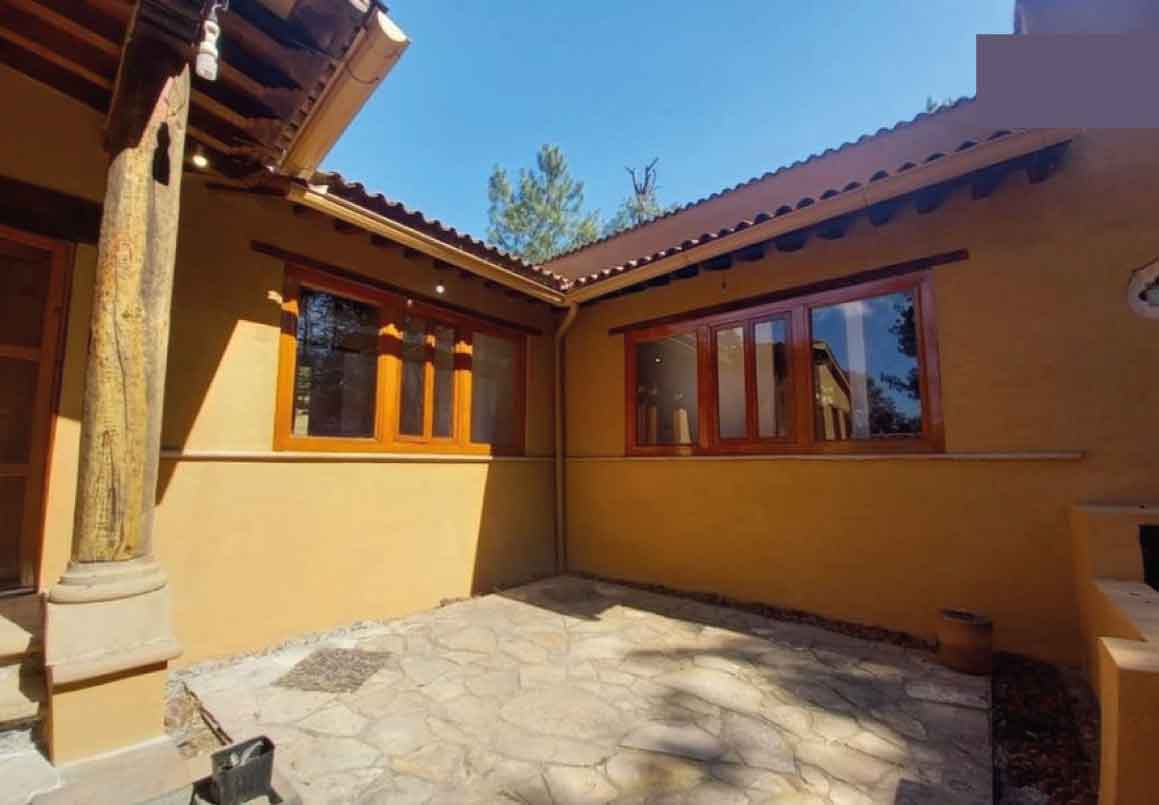 CASA EN VENTA EN CORAZON DE DURAZNO, PATZCUARO, MICH