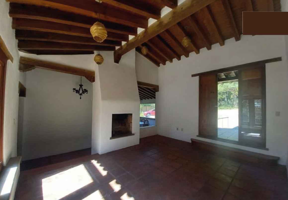 CASA EN VENTA EN CORAZON DE DURAZNO, PATZCUARO, MICH