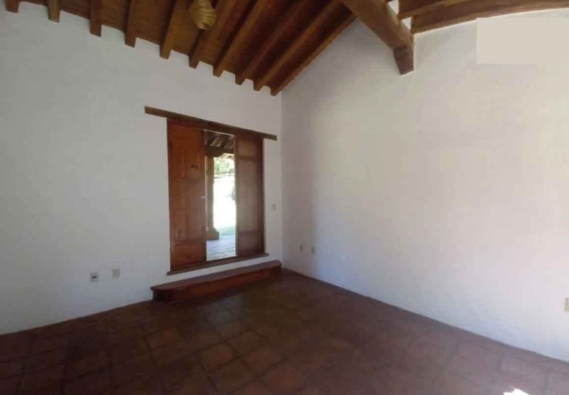 CASA EN VENTA EN CORAZON DE DURAZNO, PATZCUARO, MICH