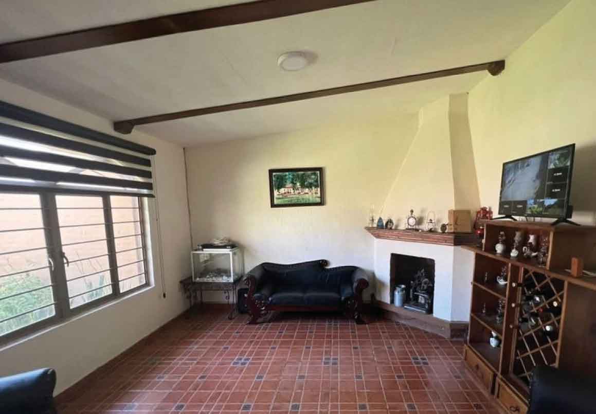 CASA EN VENTA EN PUEBLITA PATZCUARO, MICH