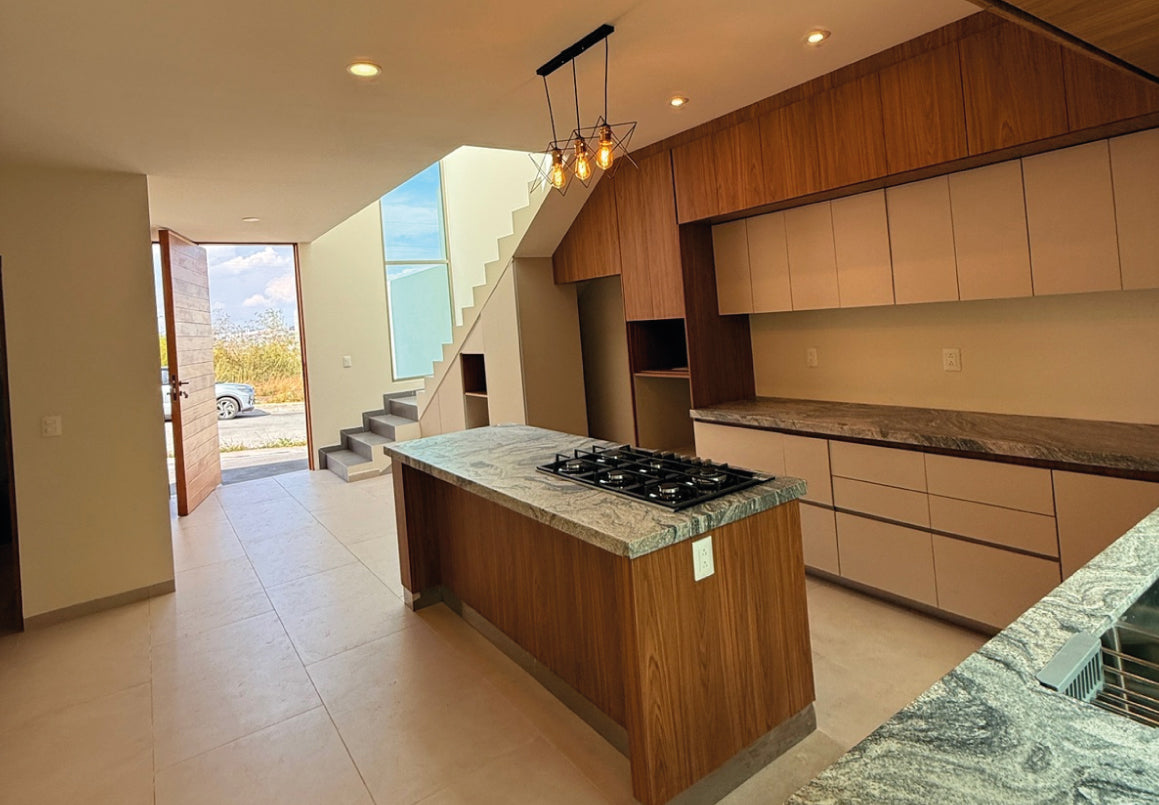 CASA DE UNA PLANTA EN VENTA EN COLINAS DEL SOL, MORELIA