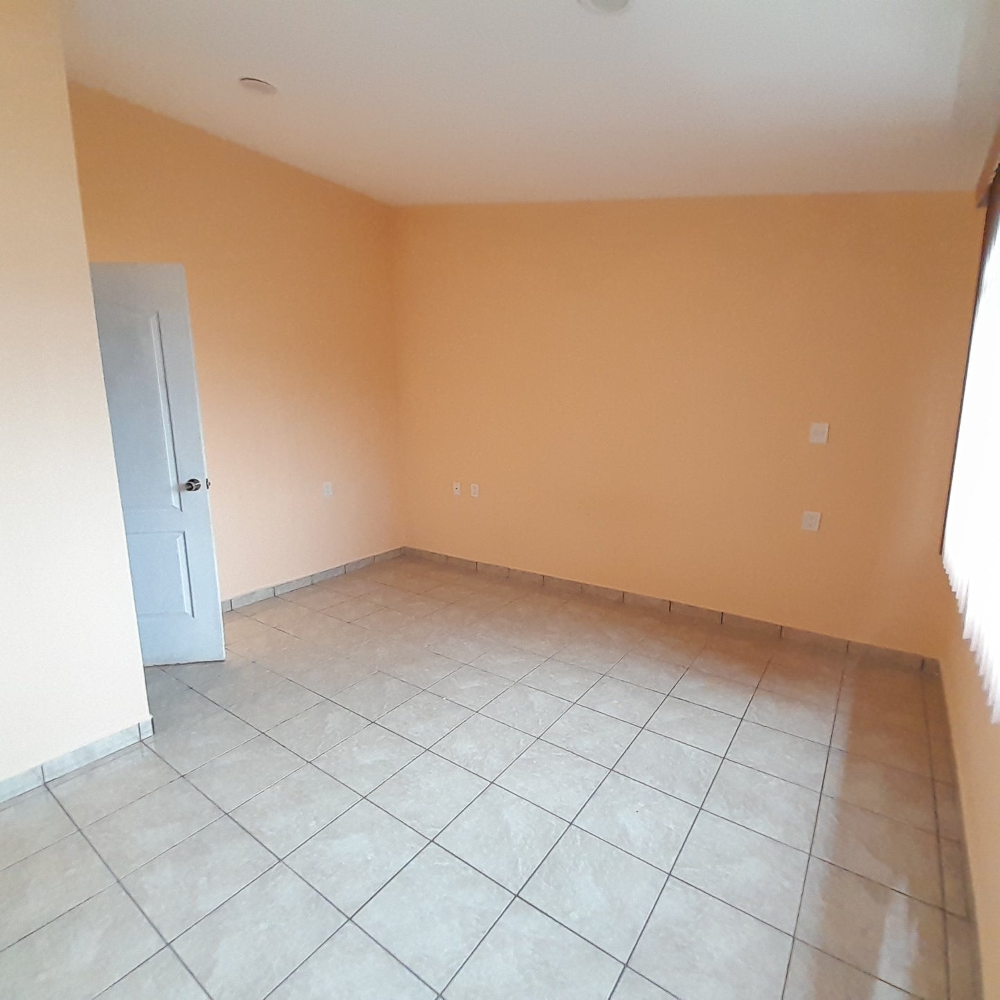 CASA EN RENTA EN BOSQUE MONARCA, MORELIA