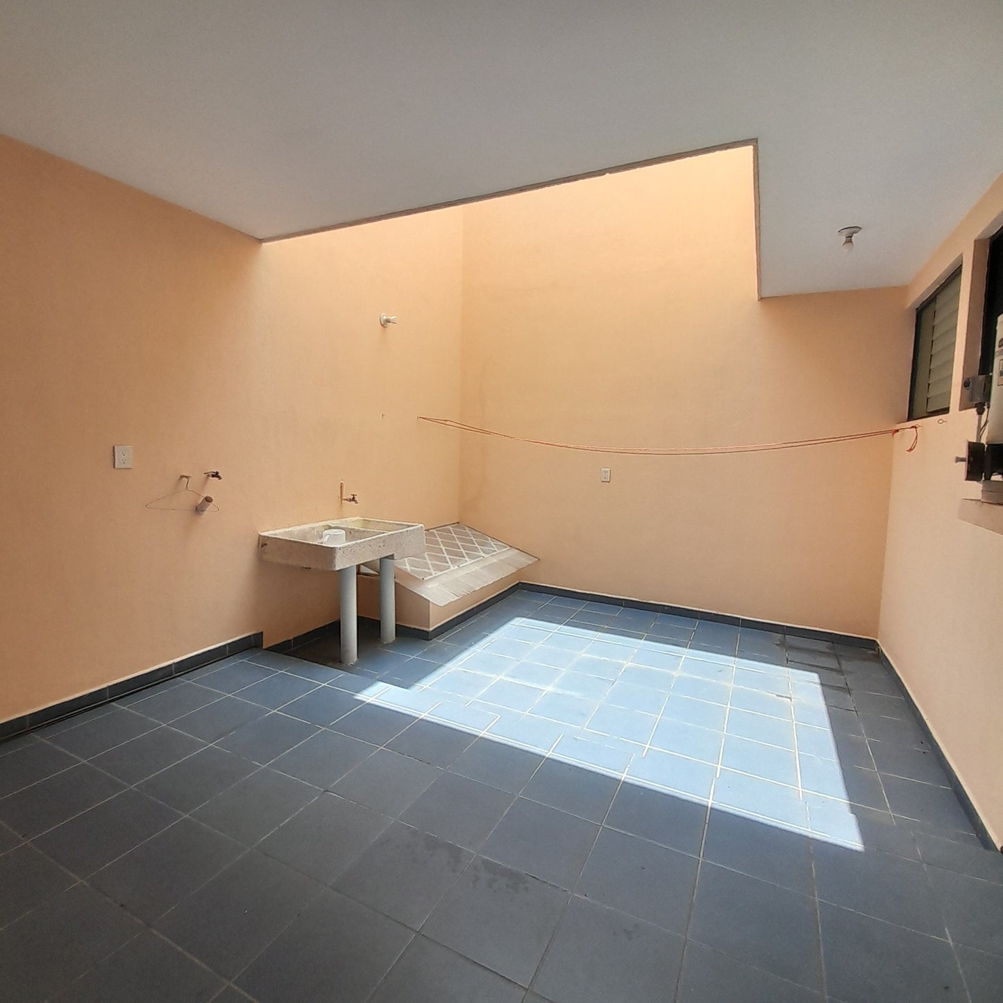 CASA EN RENTA EN BOSQUE MONARCA, MORELIA