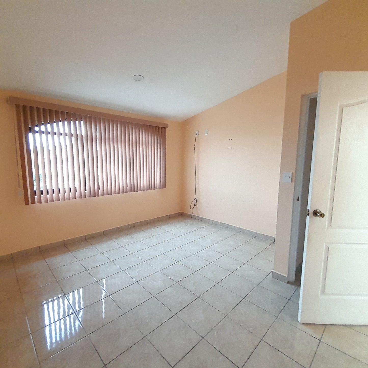 CASA EN RENTA EN BOSQUE MONARCA, MORELIA