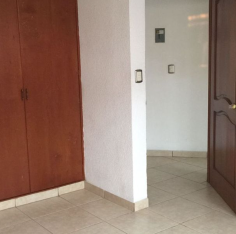 DEPARTAMENTO EN RENTA A UNA CUADRA DE AVENIDA CAMELINAS, MORELIA