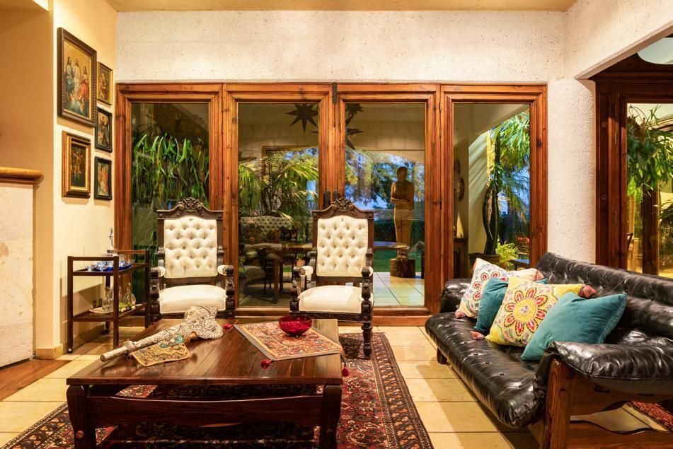 CASA RESIDENCIAL EN VENTA EN FRACCIONAMIENTO EN SANTA MARIA DE GUIDO, MORELIA