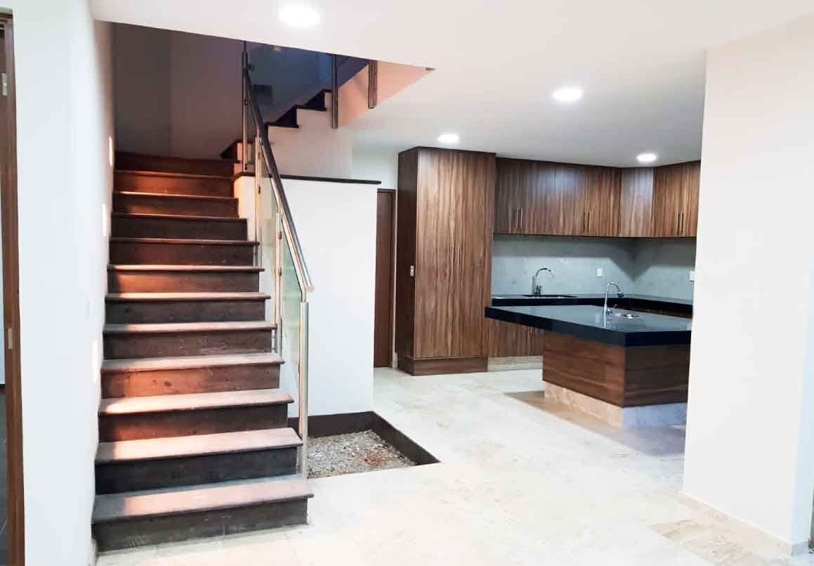 CASA EN VENTA/RENTA EN PASEO DEL PARQUE TRES MARIAS, MORELIA