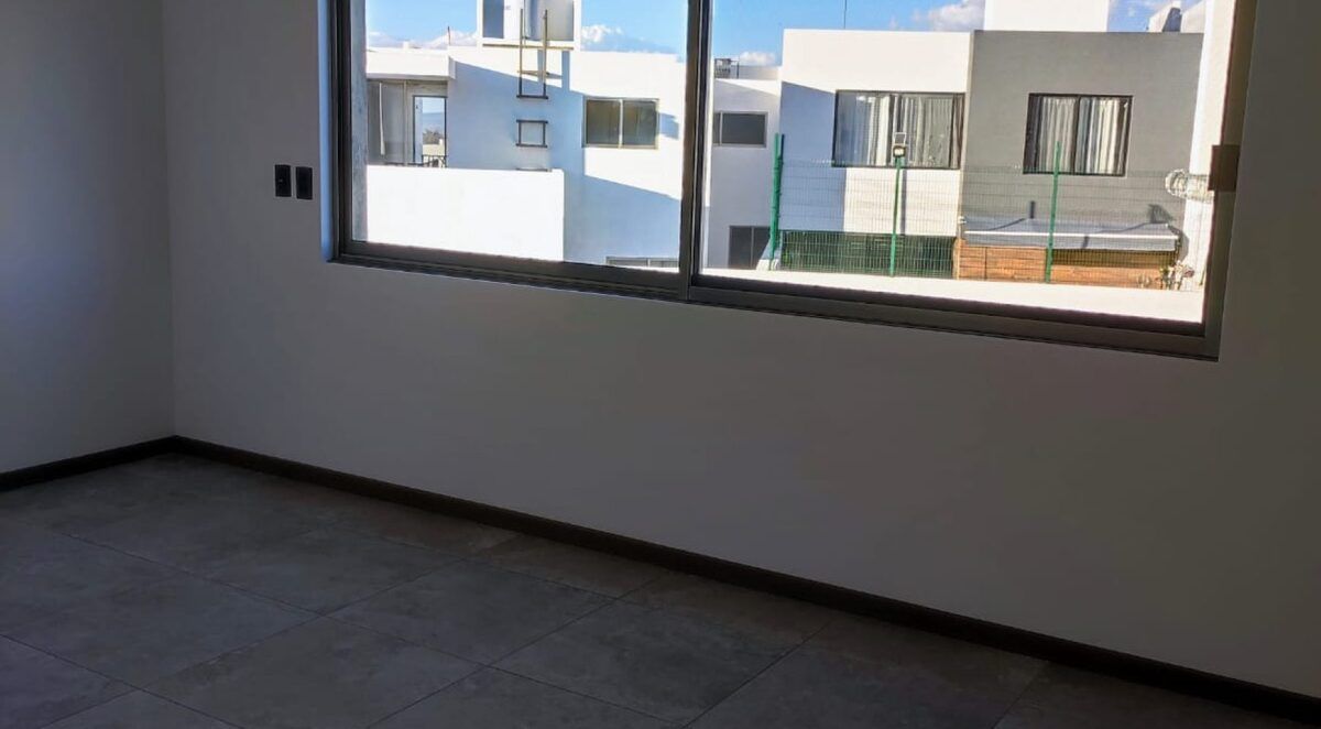 CASA EN VENTA EN LOMALTA TRES MARIAS, MORELIA