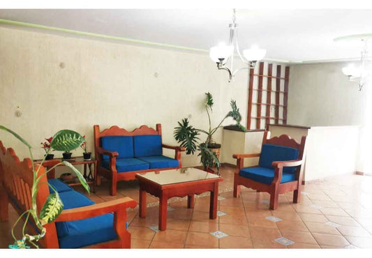 CASA CON LOCAL COMERCIAL EN RENTA EN VENTURA PUENTE, MORELIA