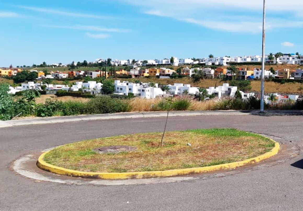 TERRENO EN VENTA EN LOMAS DEL BOSQUE TRES MARIAS, MORELIA