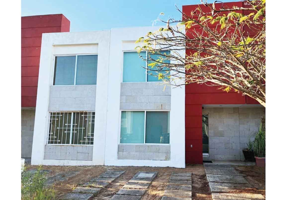 CASA EN VENTA EN FRESNOS TRES MARIAS, MORELIA