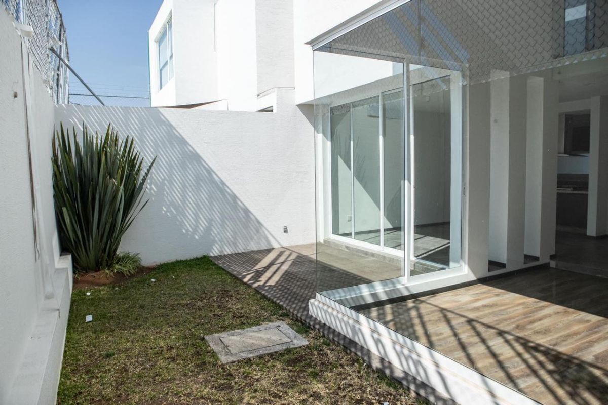 CASA EN VENTA EN MISION DE LA MONTAÑA, MORELIA