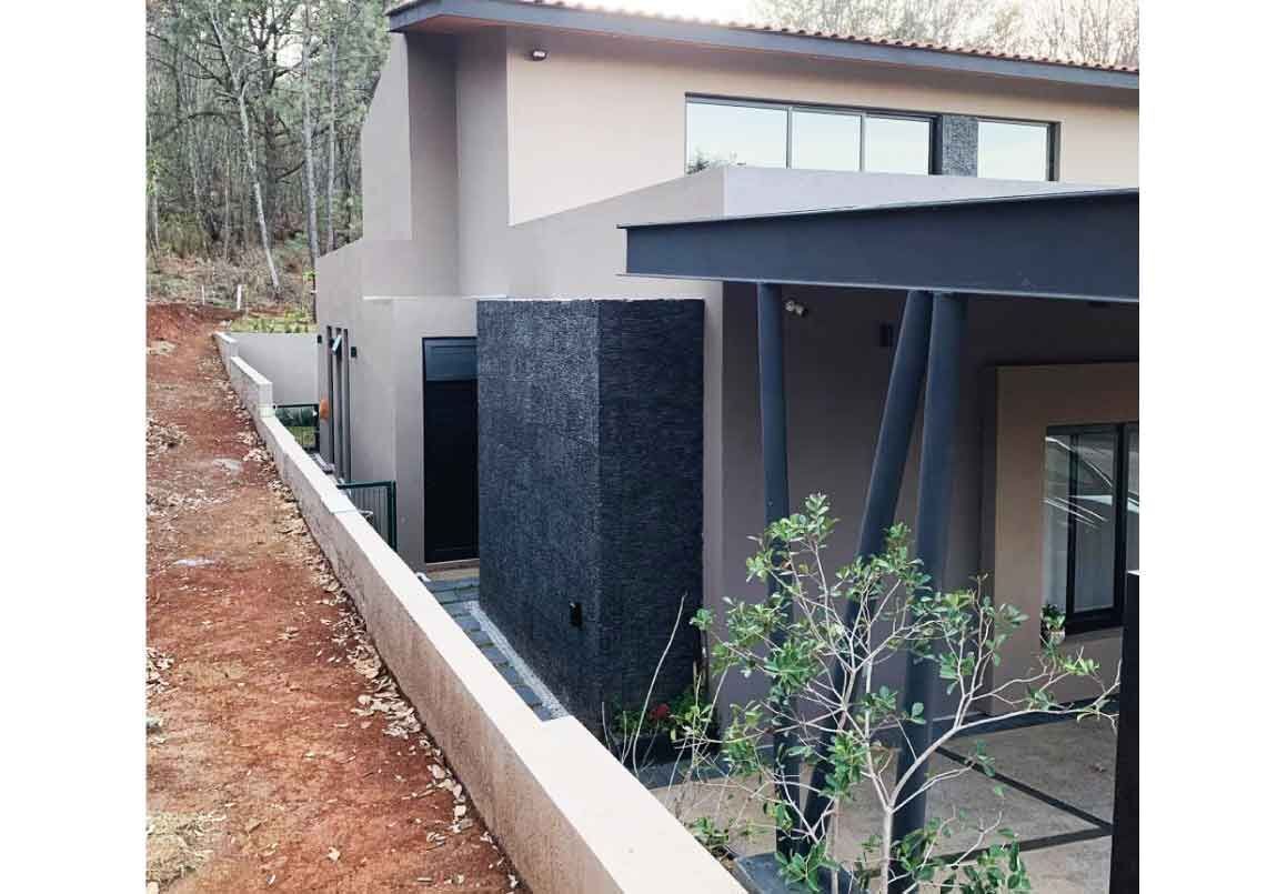 CASA EN VENTA EN BOSQUE MONARCA ALTOZANO, MORELIA