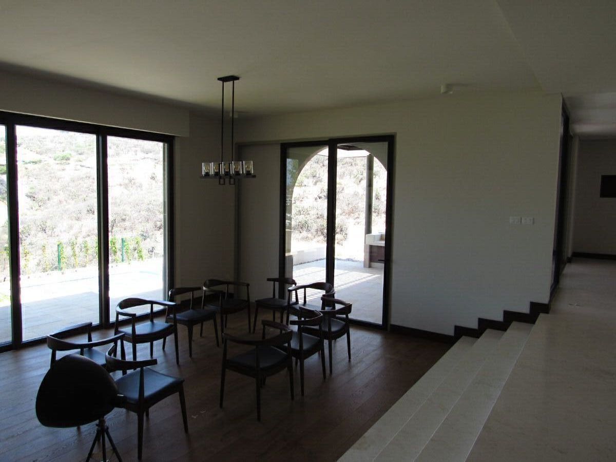 CASA RESIDENCIAL EN VENTA/RENTA EN CLUB DENTRO DEL CAMPO DE GOLF TRES MARIAS MORELIA