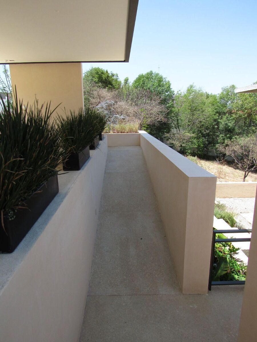 CASA RESIDENCIAL EN VENTA/RENTA EN CLUB DENTRO DEL CAMPO DE GOLF TRES MARIAS MORELIA