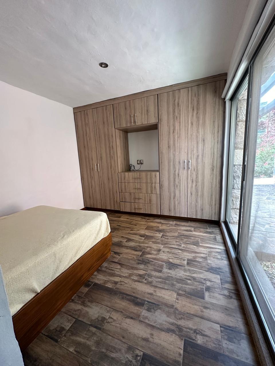 CASA EN VENTA EN CLUB Y DENTRO DEL CAMPO DE GOLF ALTOZANO, MORELIA