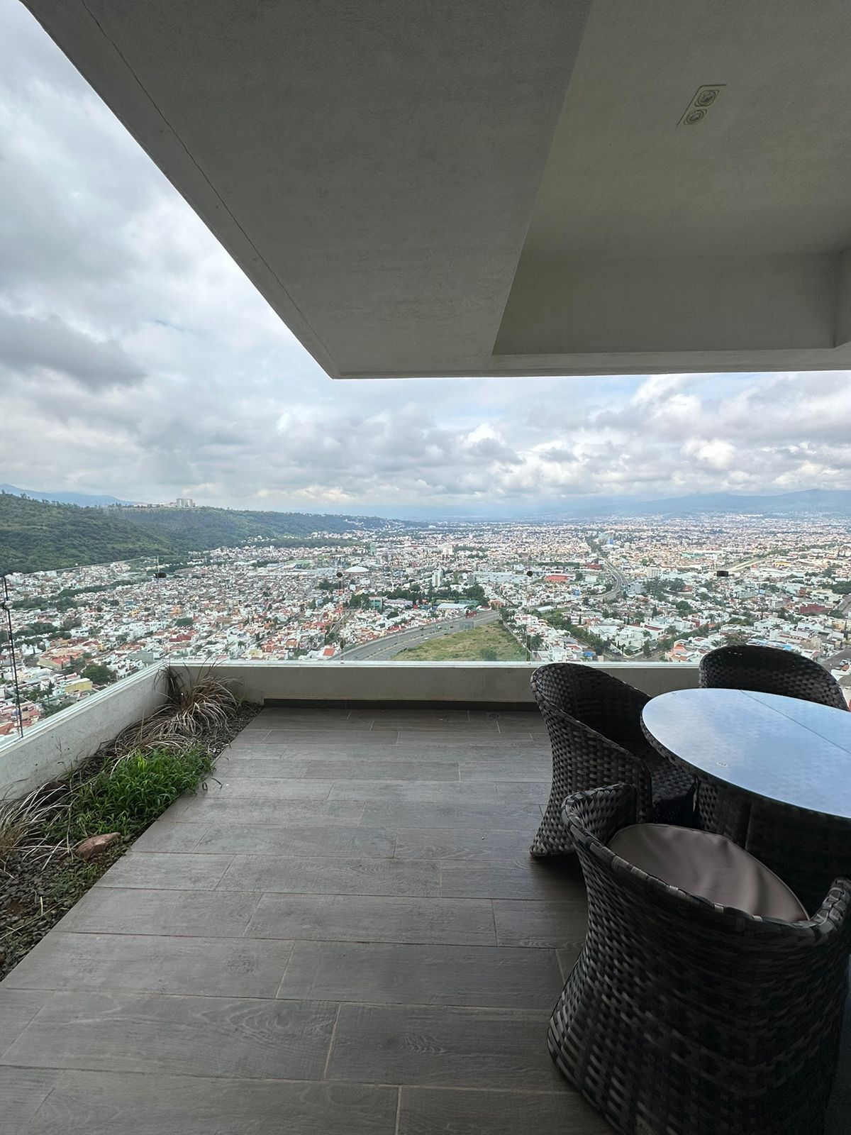 DEPARTAMENTO EN VENTA EN VISTA HERMOSA TRES MARIAS, MORELIA