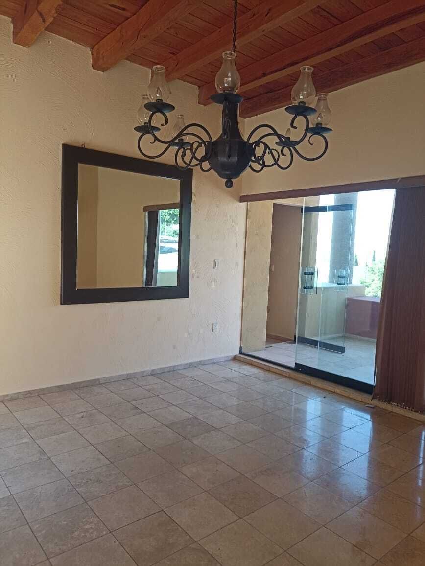 CASA RESIDENCIAL EN RENTA EN FRACC. PASEO DE MIL CUMBRES, MORELIA