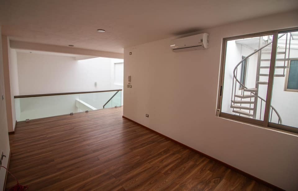 CASA EN VENTA EN JACARANDAS TRES MARIAS, MORELIA