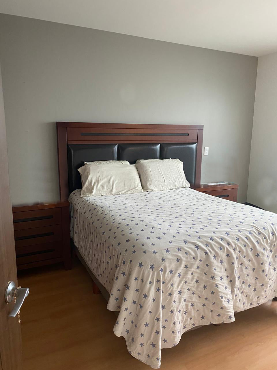 CASA AMUEBLADA DE UNA PLANTA EN RENTA EN PASEO DEL PARQUE TRES MARIAS, MORELIA