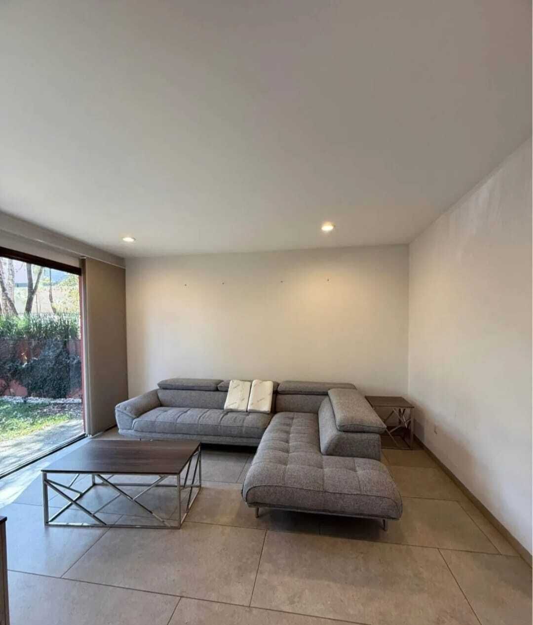 CASA EN VENTA EN CLUB Y DENTRO DEL CAMPO DE GOLF ALTOZANO, MORELIA