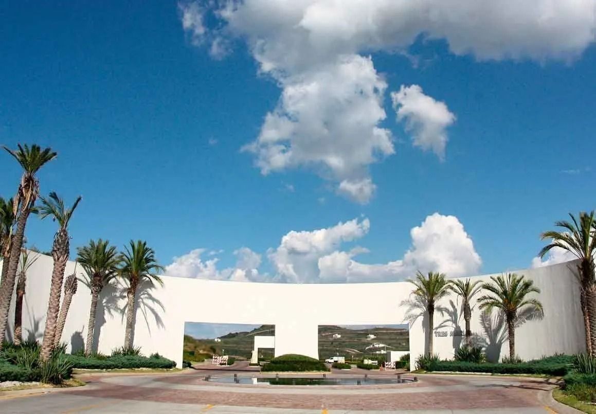 TERRENO EN VENTA EN EL CLUB Y DENTRO DEL CAMPO DE GOLF TRES MARIAS, MORELIA