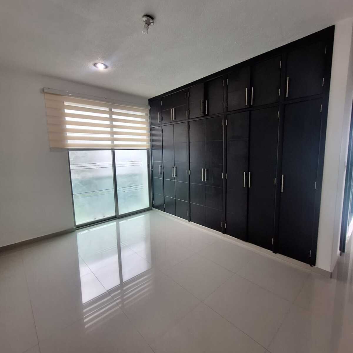 CASA EN VENTA EN PASEO DE LAS AGUILAS ALTOZANO, MORELIA