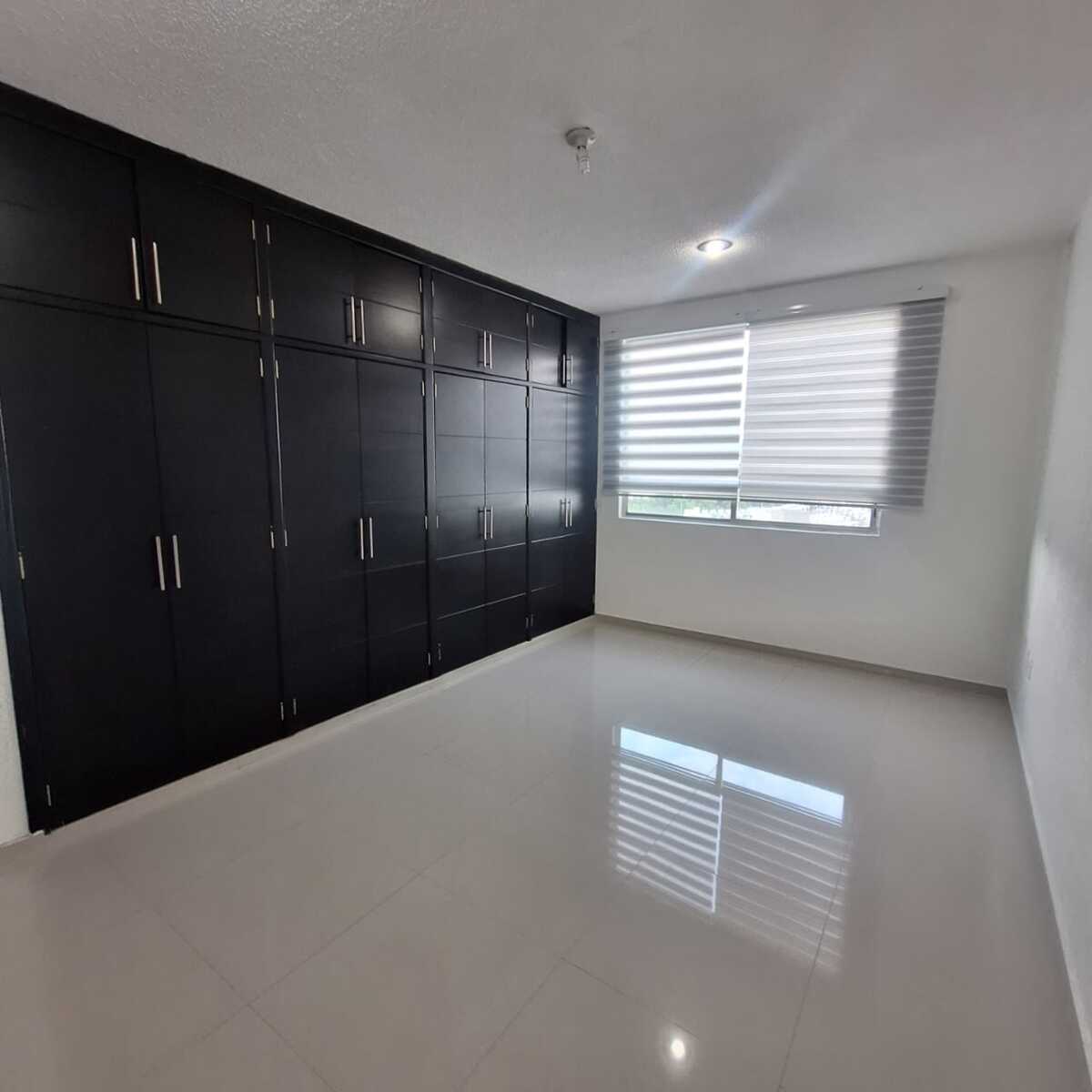 CASA EN VENTA EN PASEO DE LAS AGUILAS ALTOZANO, MORELIA