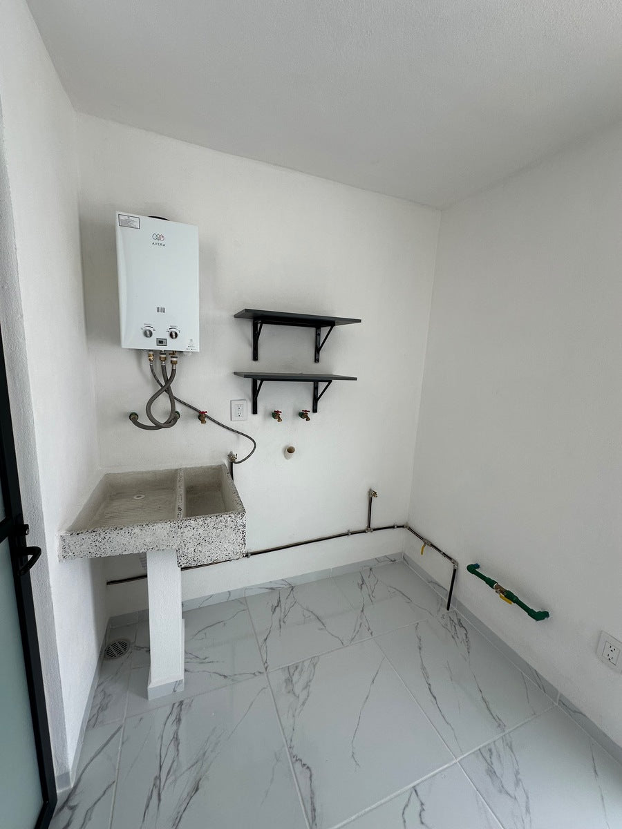 DEPARTMENTO EN RENTA EN QUINTA CANTERA ALTOZANO, MORELIA