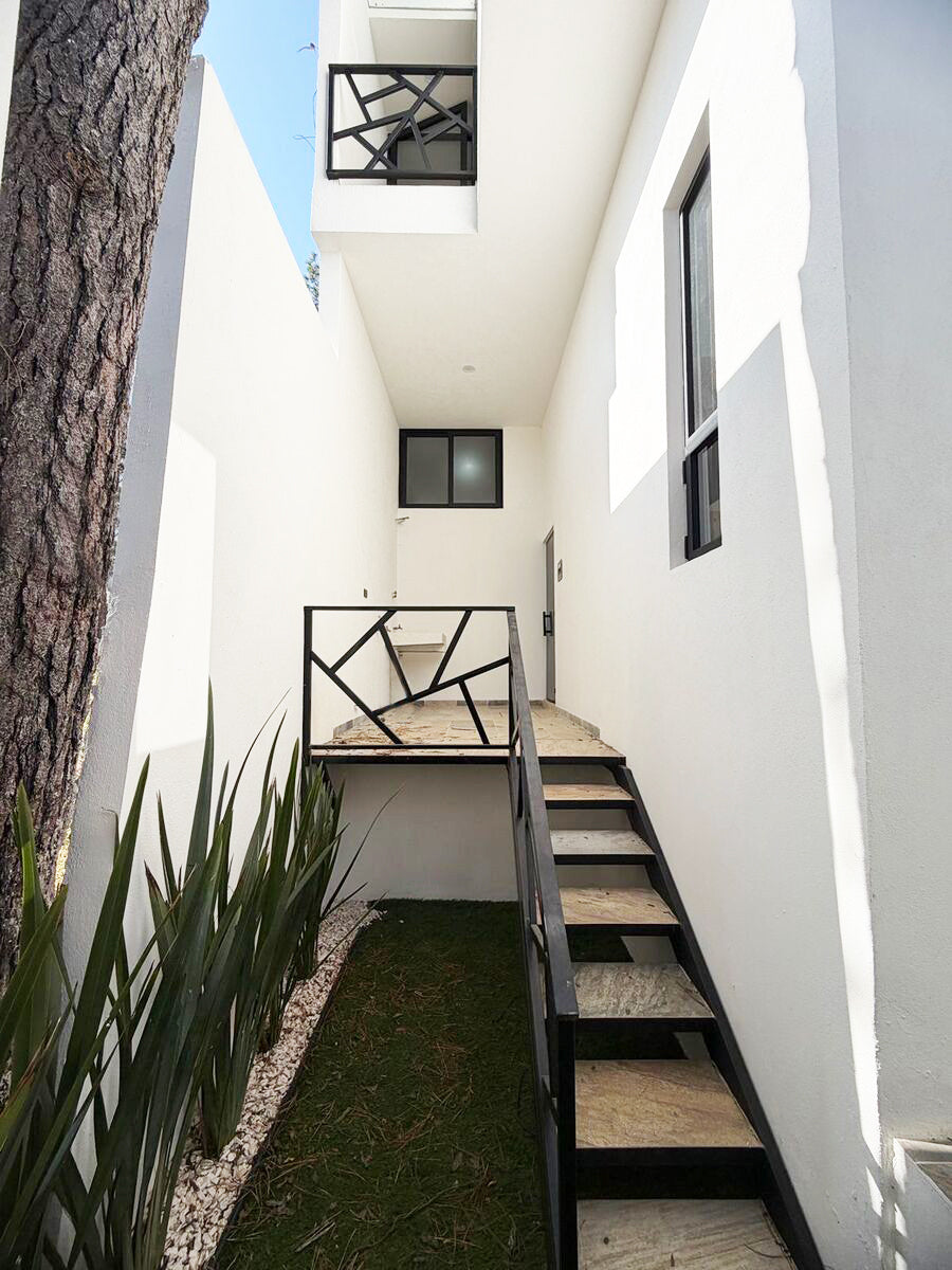 CASA EN VENTA EN EL PINAR ALTOZANO, MORELIA