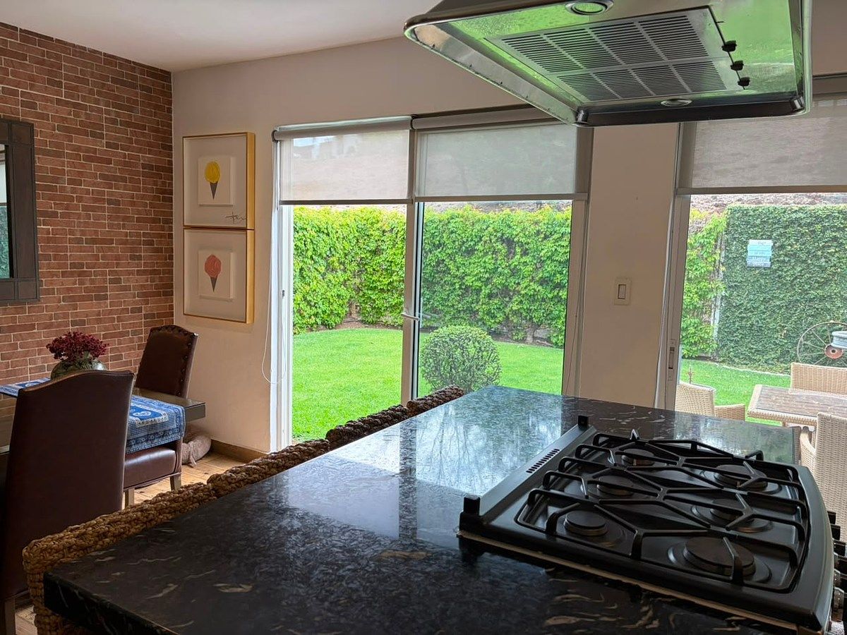 CASA EN VENTA EN BOSQUES TRES MARIAS, MORELIA