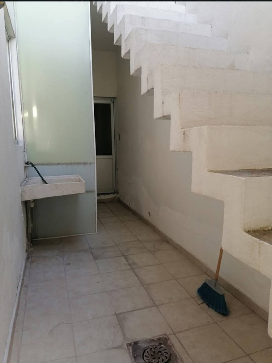 CASA EN VENTA EN FRACCIONAMIENTO LOMAS DE LAS AMERICAS SUR, MORELIA
