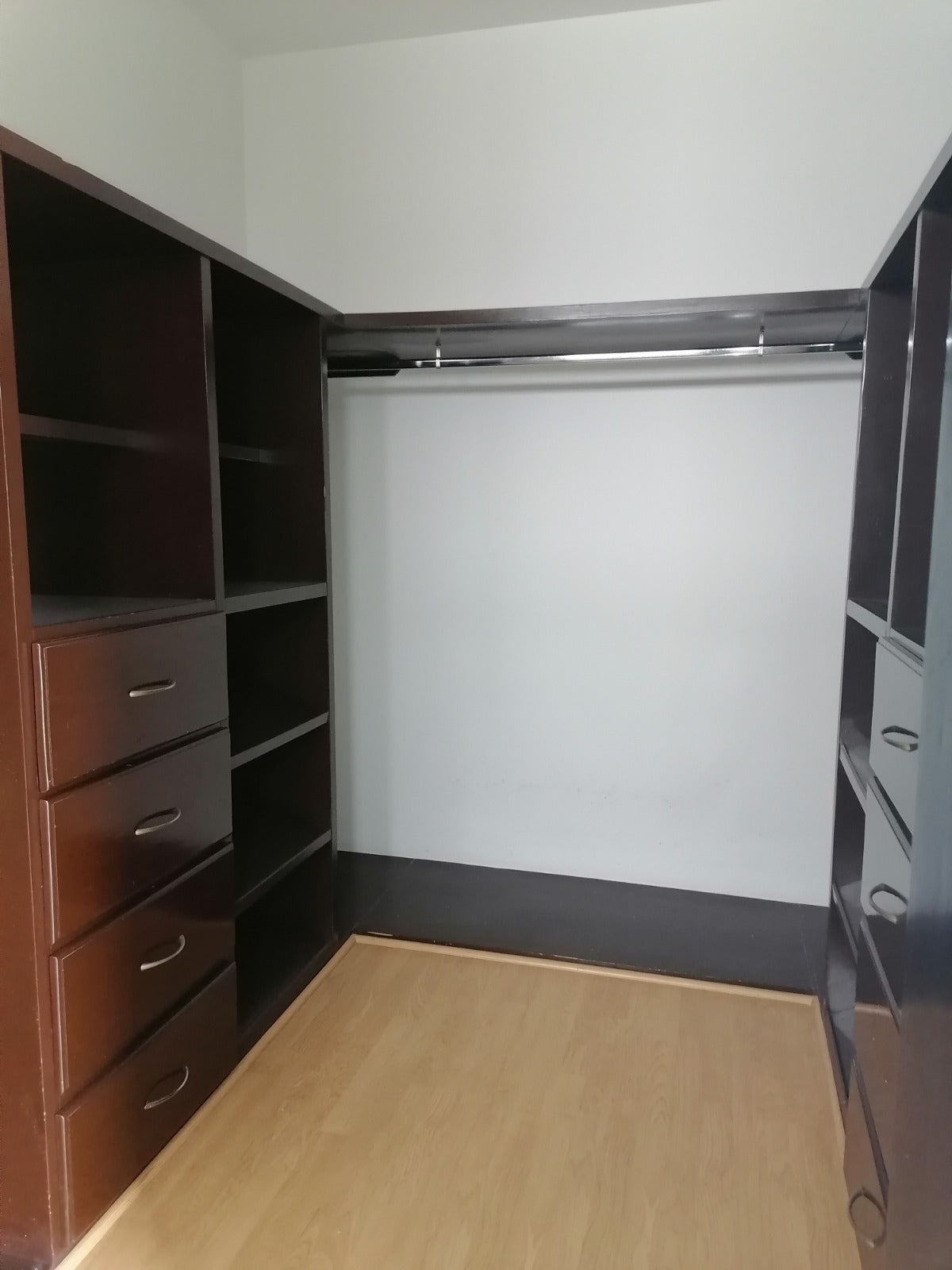 CASA EN VENTA EN FRACCIONAMIENTO LOMAS DE LAS AMERICAS SUR, MORELIA