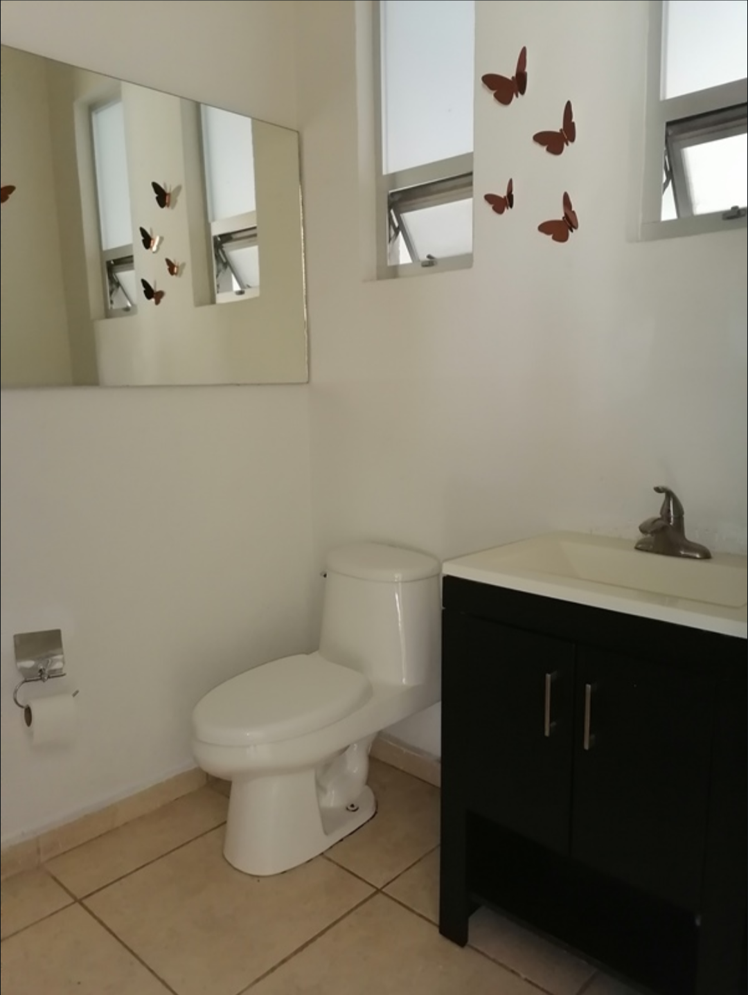 CASA EN VENTA EN FRACCIONAMIENTO LOMAS DE LAS AMERICAS SUR, MORELIA