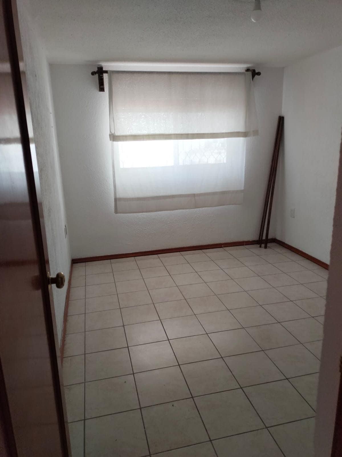 DEPARTAMENTO EN VENTA EN VILLAS CIPRESES, MORELIA