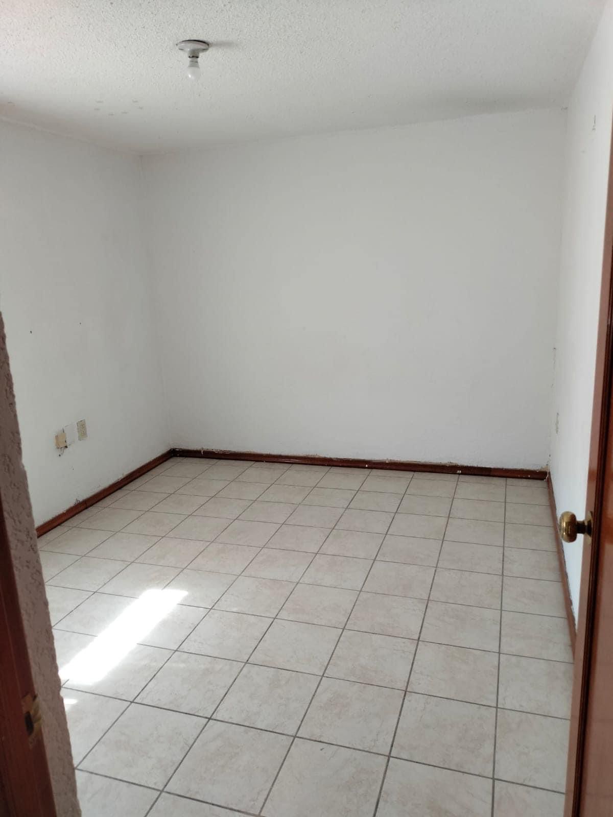 DEPARTAMENTO EN VENTA EN VILLAS CIPRESES, MORELIA