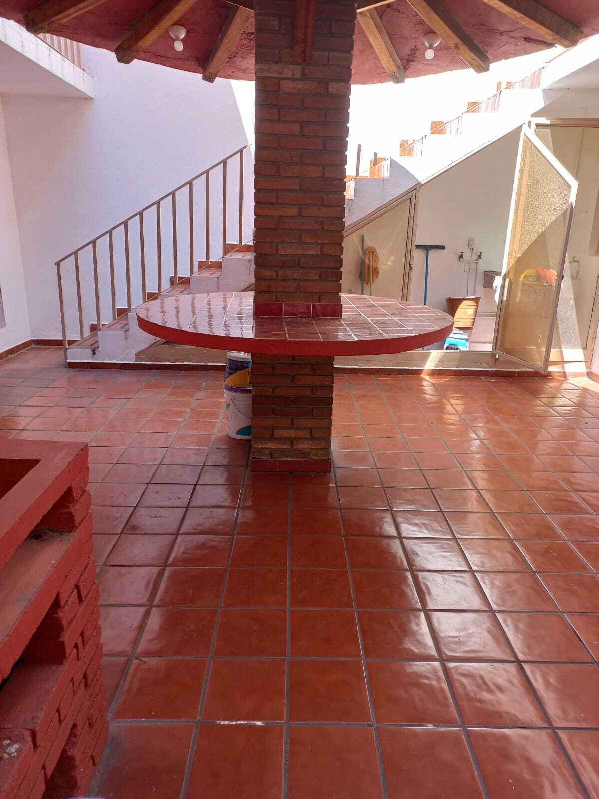 CASA EN RENTA EN NUEVA CHAPULTEPEC, MORELIA