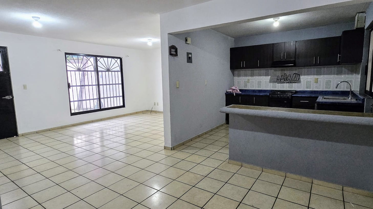 CASA EN VENTA EN CALZADA LA HUERTA, MORELIA