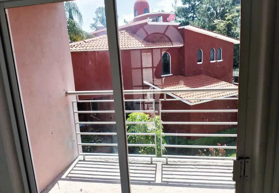 CASA EN VENTA EN LOMAS DE LA CAMPIÑA, MICH