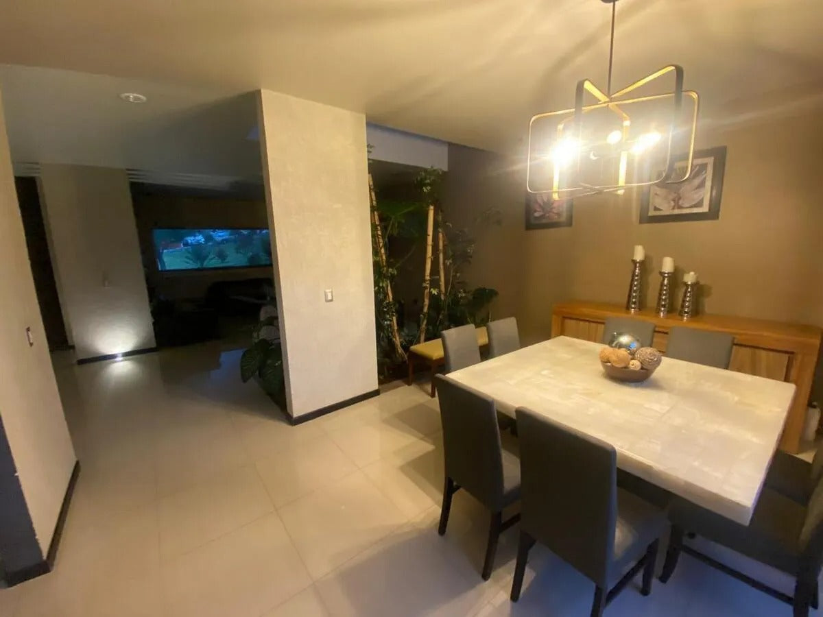 CASA EN VENTA EN PASEO DEL PARQUE TRES MARIAS, MORELIA