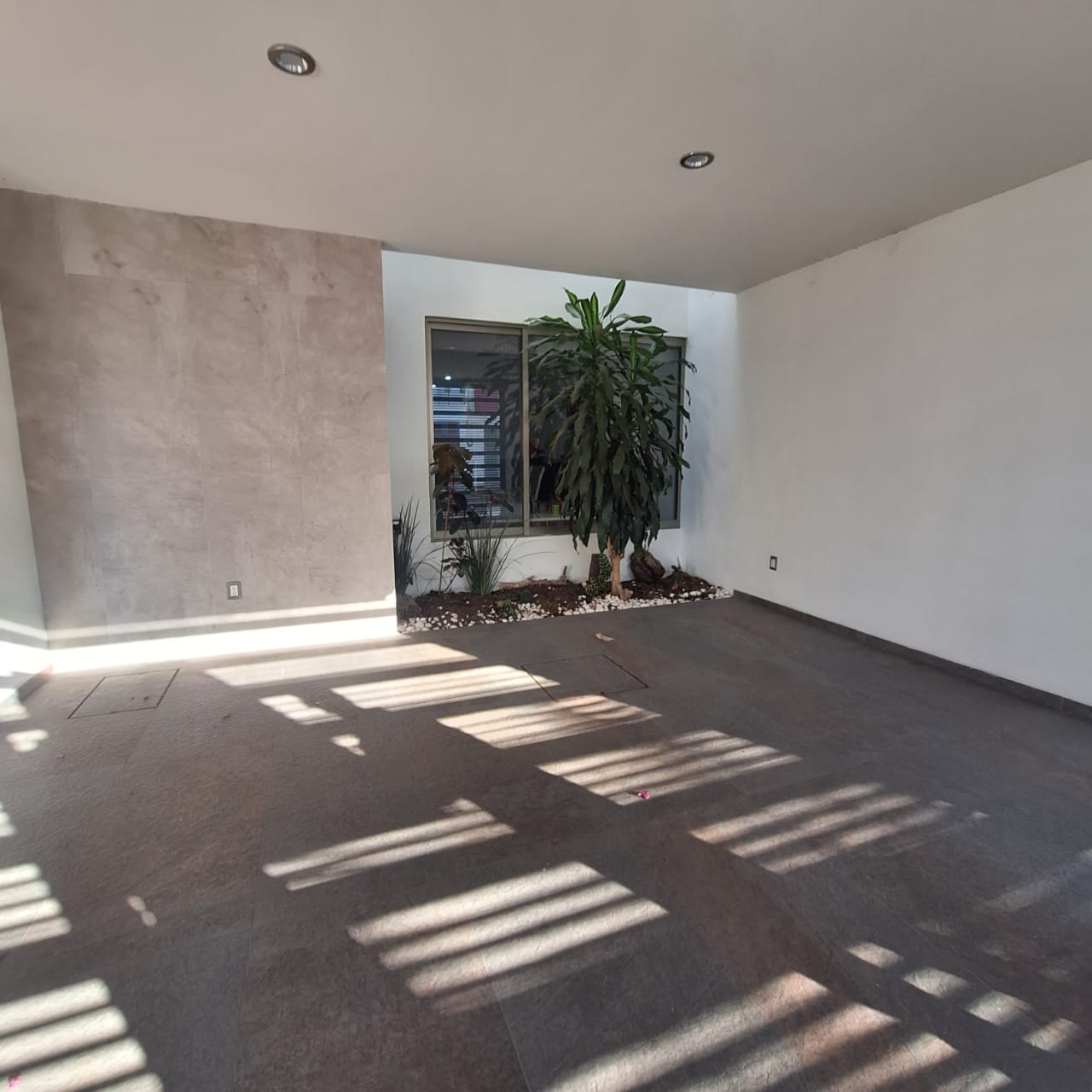 CASA EN VENTA EN CONSTITUYENTES DE APATZINGAN, MORELIA